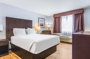 red lion inn and suites des moines