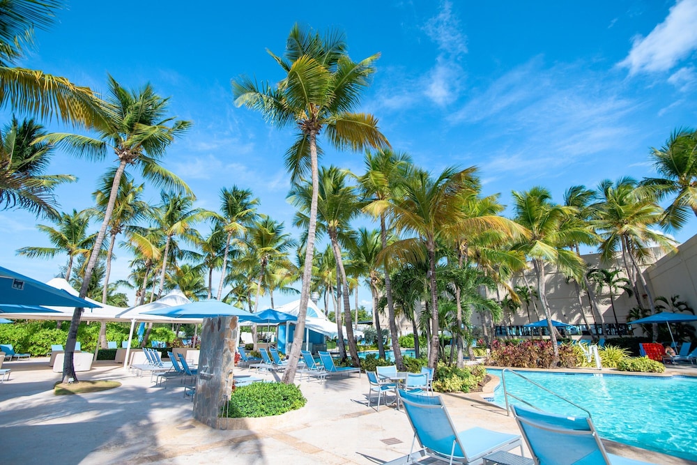 courtyard by marriott isla verde beach resort