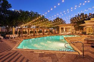 doubletree by hilton dallas market center