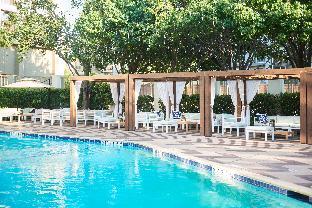 doubletree by hilton dallas market center
