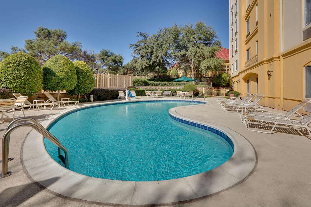 la quinta inn and suites by wyndham dallas north central