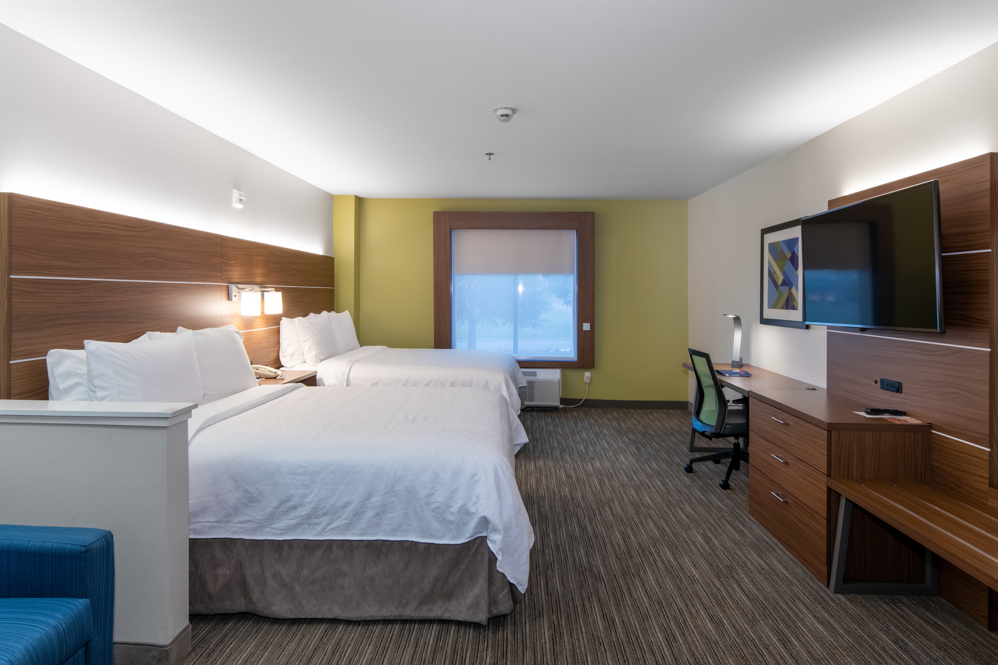 holiday inn express arlington by ihg