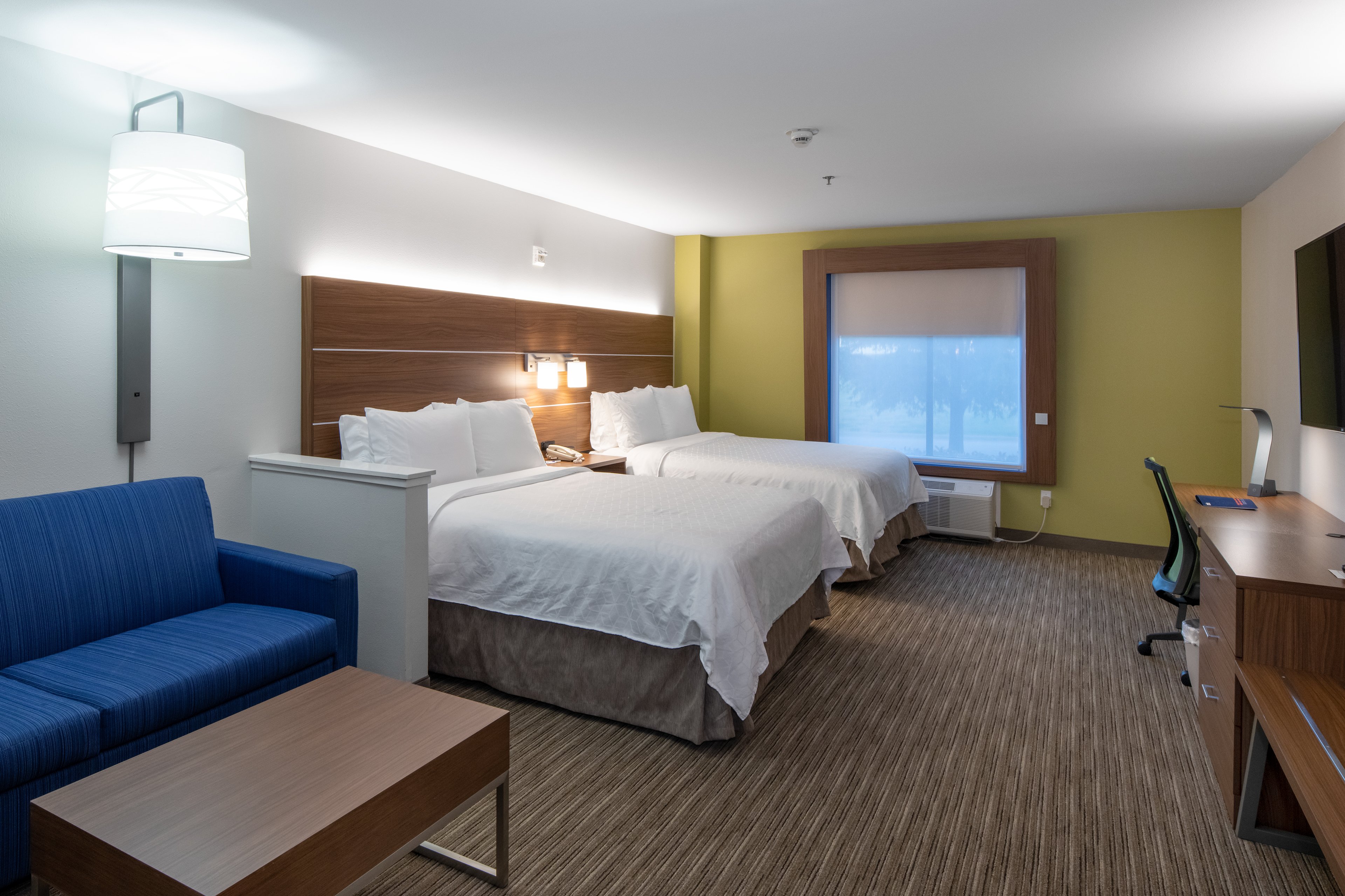 holiday inn express arlington by ihg