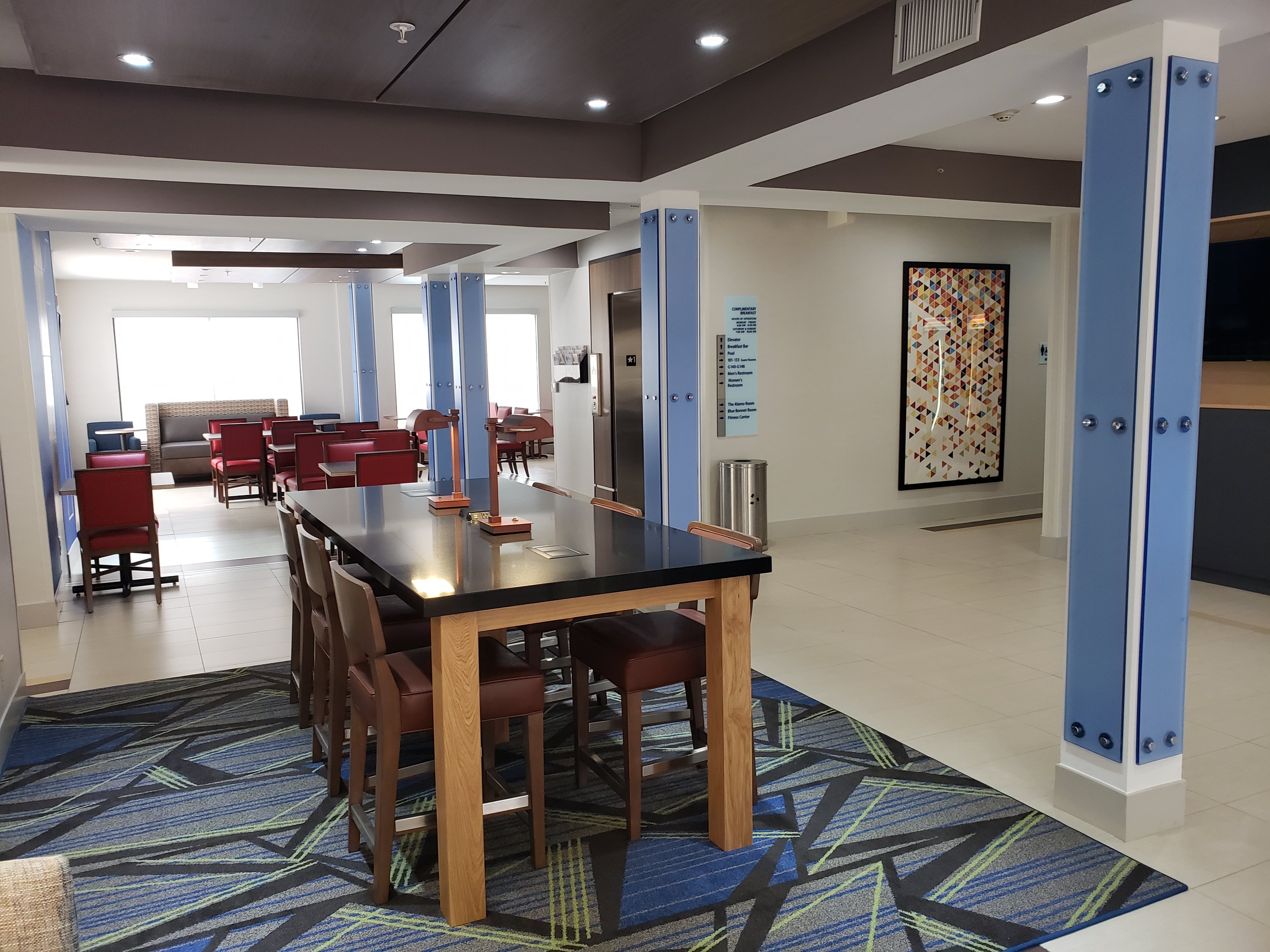 holiday inn express arlington by ihg