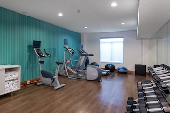 holiday inn express arlington by ihg