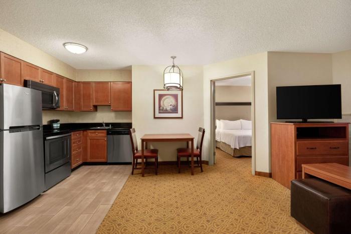homewood suites dallas park central