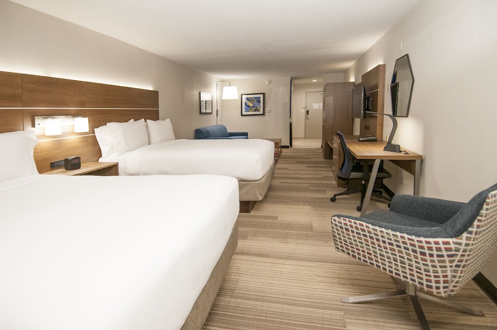 holiday inn express and suites dallas north tollway
