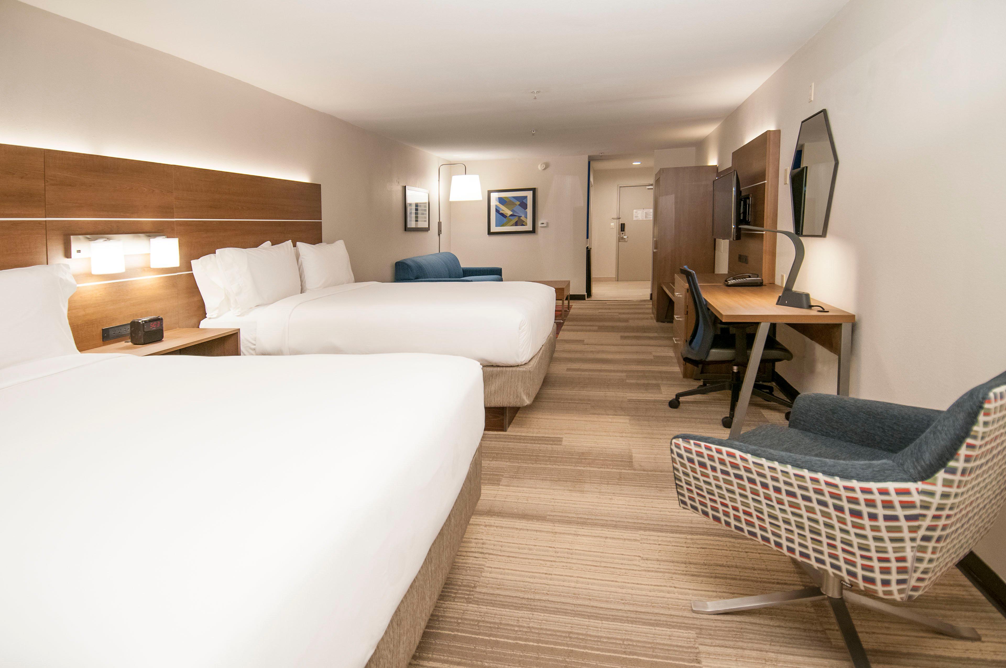 holiday inn express and suites dallas north tollway
