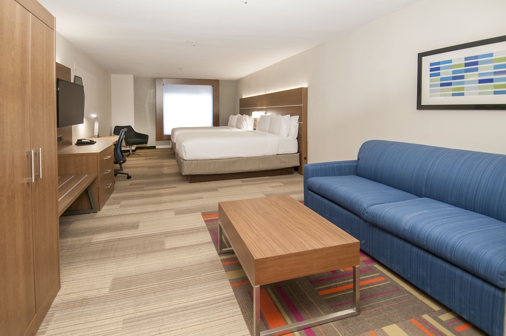 holiday inn express and suites dallas north tollway