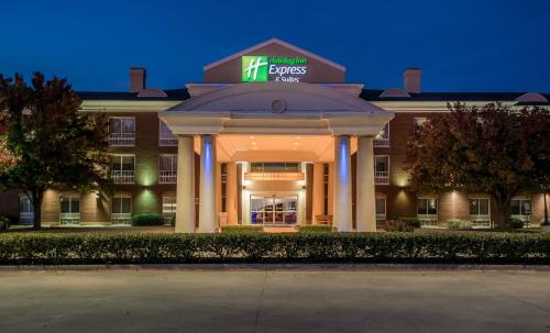 holiday inn express and suites dallas north tollway