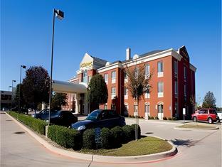 holiday inn express and suites dallas north tollway