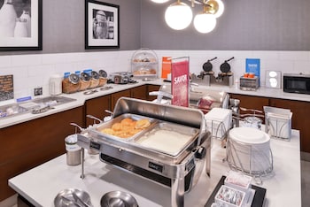 Hampton Inn & Suites Legacy Park-Frisco,Dallas County>>Dallas,3 star