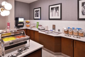Hampton Inn & Suites Legacy Park-Frisco,Dallas County>>Dallas,3 star