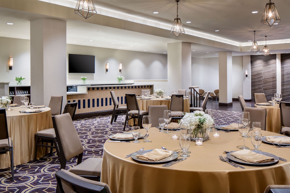 sheraton dfw airport hotel