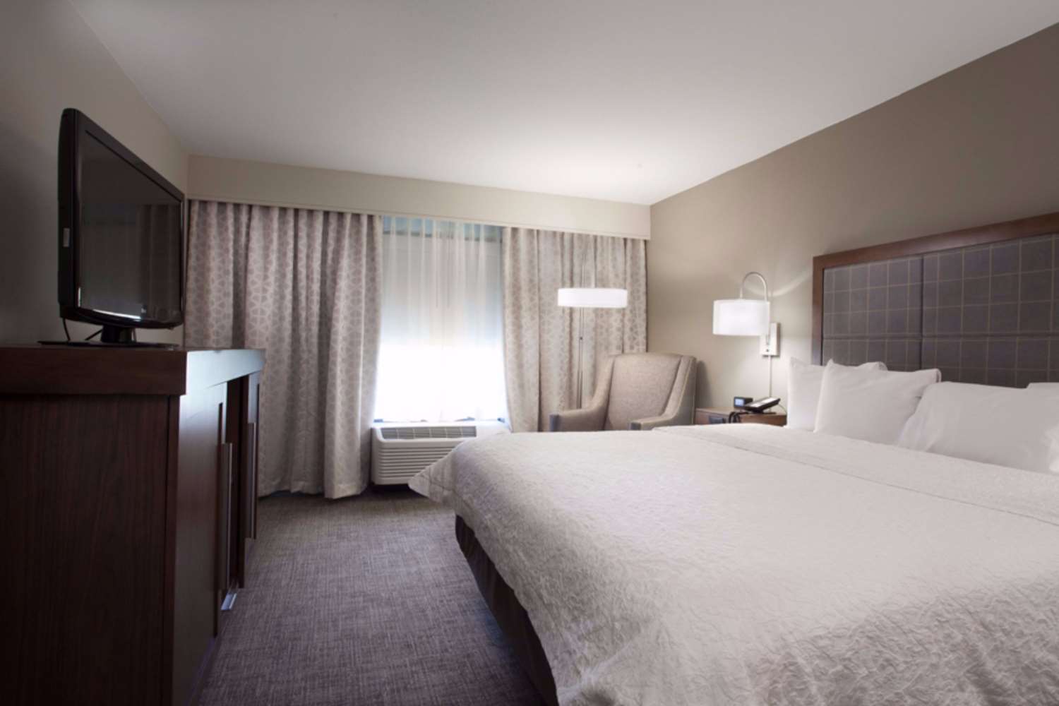 hampton inn and suites dallas dfw airport north grapevine