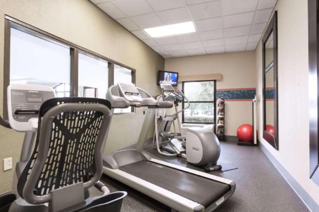 hampton inn and suites dallas dfw airport north grapevine