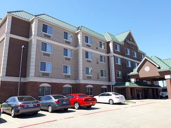 country inn and suites by radisson dfw airport south tx