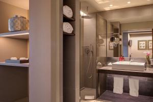 duquesa de cardona hotel 4 sup by duquessa hotel collection