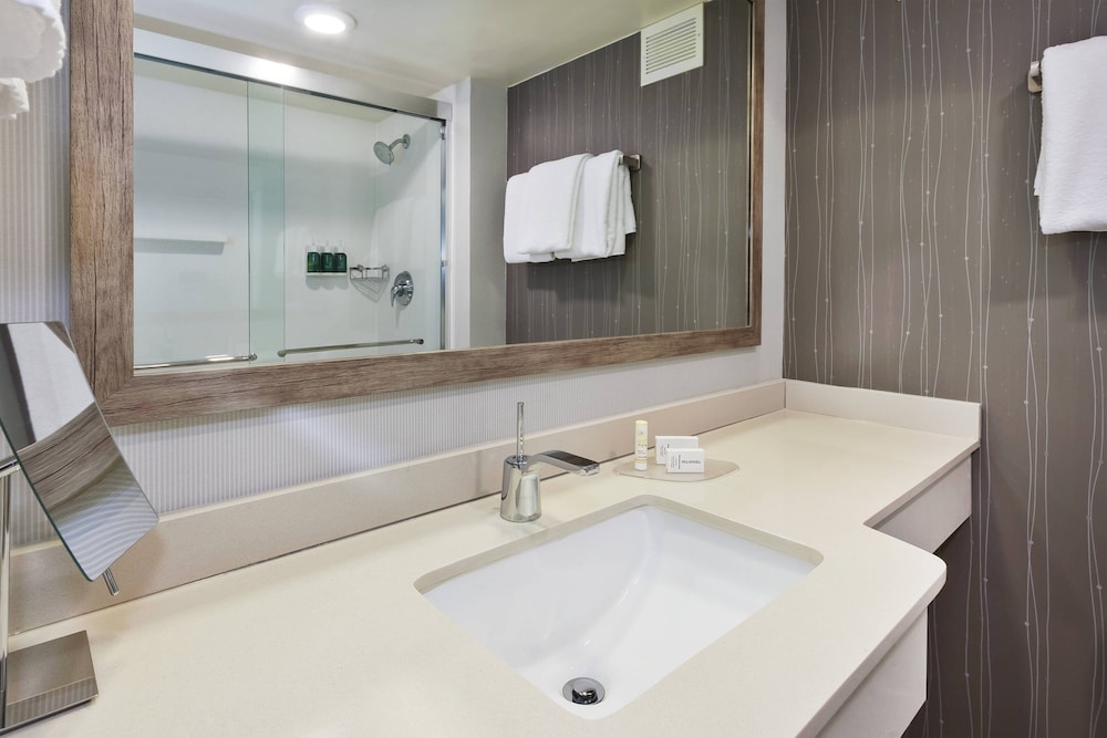 Courtyard By Marriott Secaucus Meadowlands,Hudson County>>Hoboken,3 star
