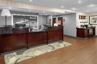 Holiday Inn Express Newark Airport Elizabeth By Ihg,Near The Airport,3 star