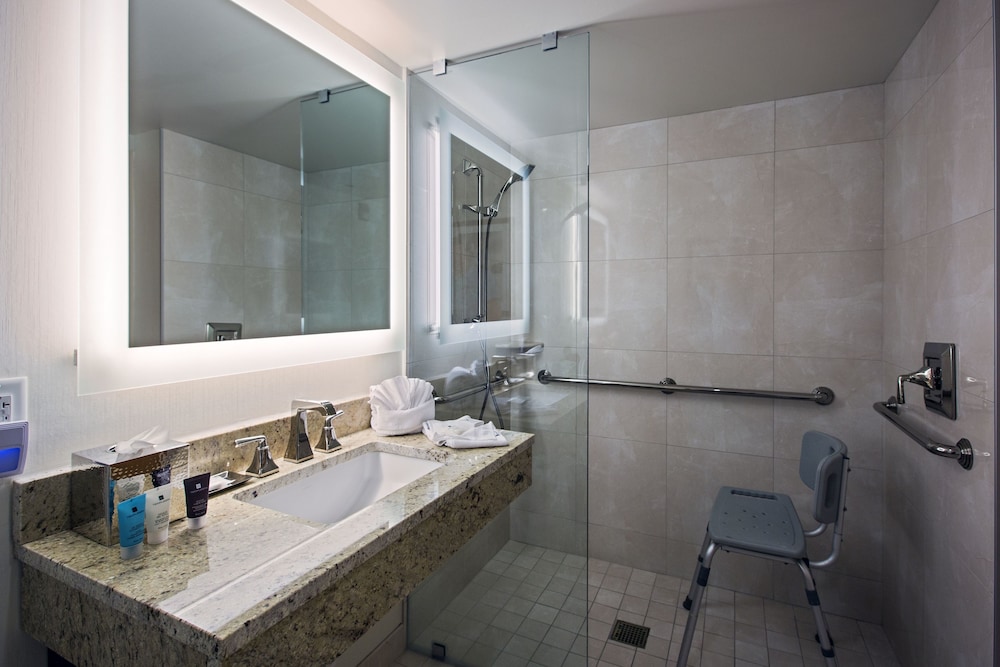 crowne plaza philadelphia king of prussia by ihg