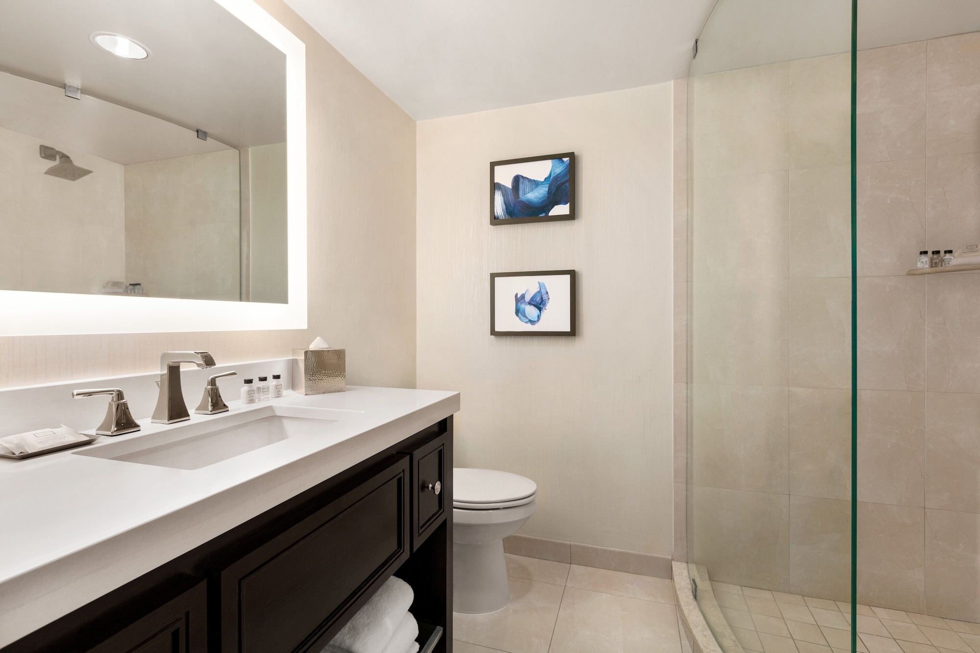 crowne plaza philadelphia king of prussia by ihg