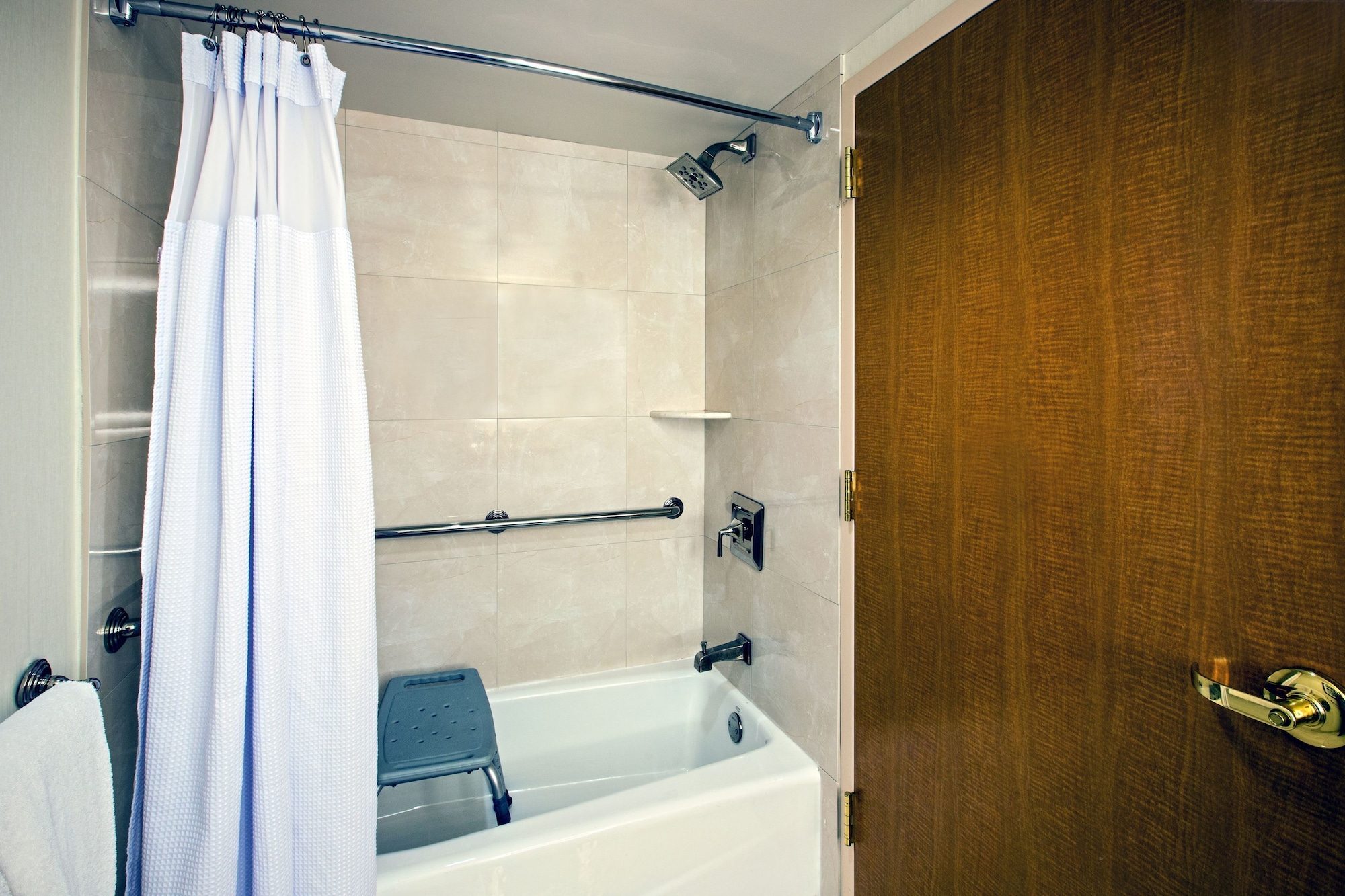 crowne plaza philadelphia king of prussia by ihg
