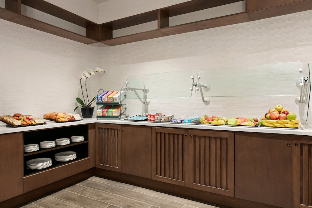crowne plaza philadelphia king of prussia by ihg
