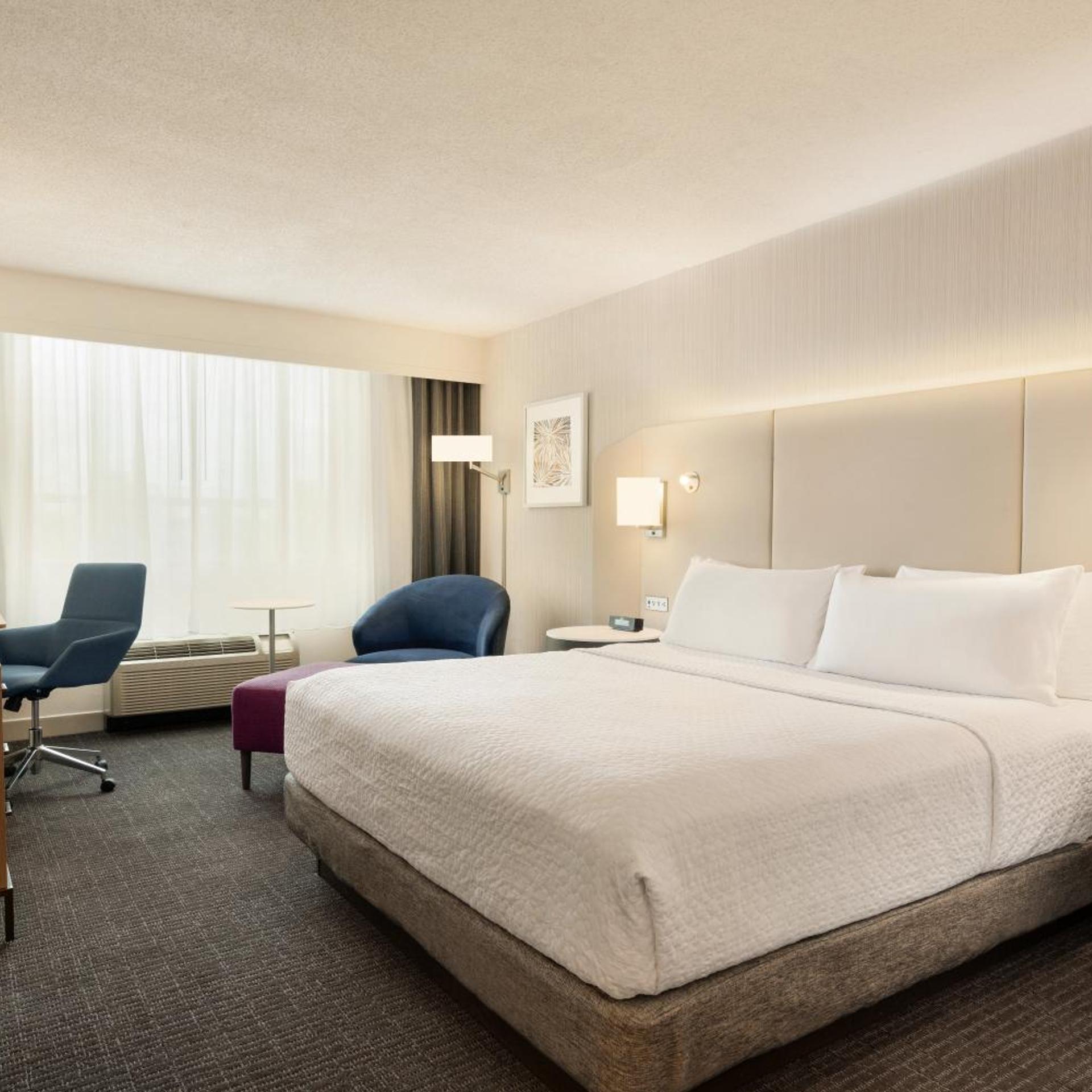 crowne plaza philadelphia king of prussia by ihg