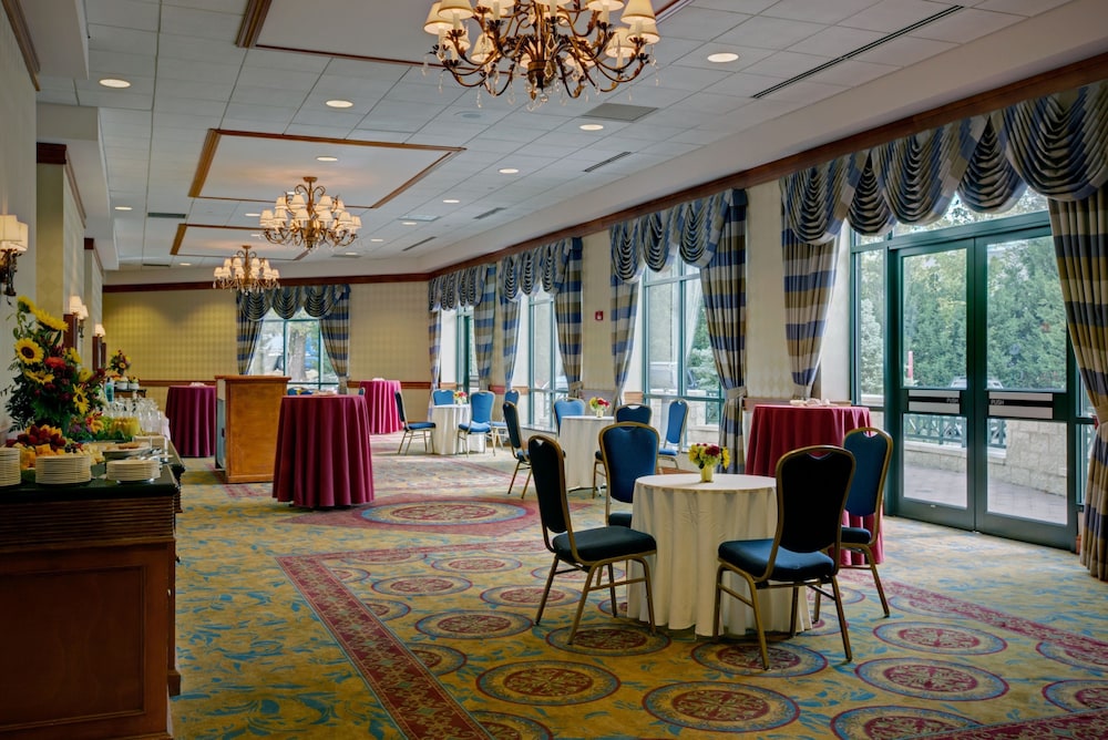 crowne plaza philadelphia king of prussia by ihg
