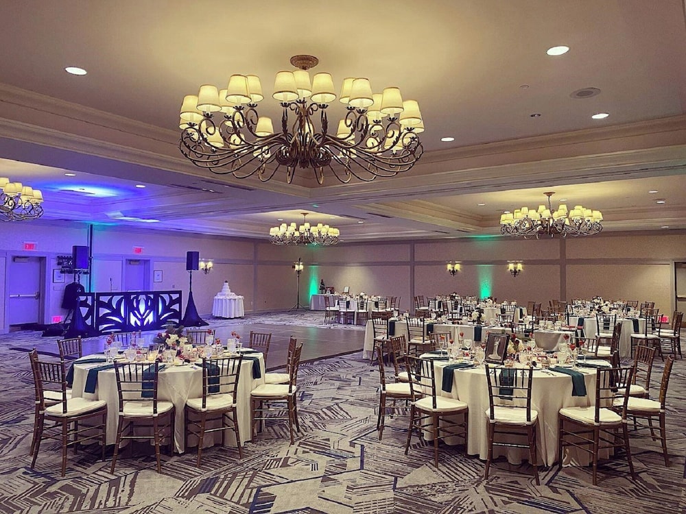 crowne plaza philadelphia king of prussia by ihg
