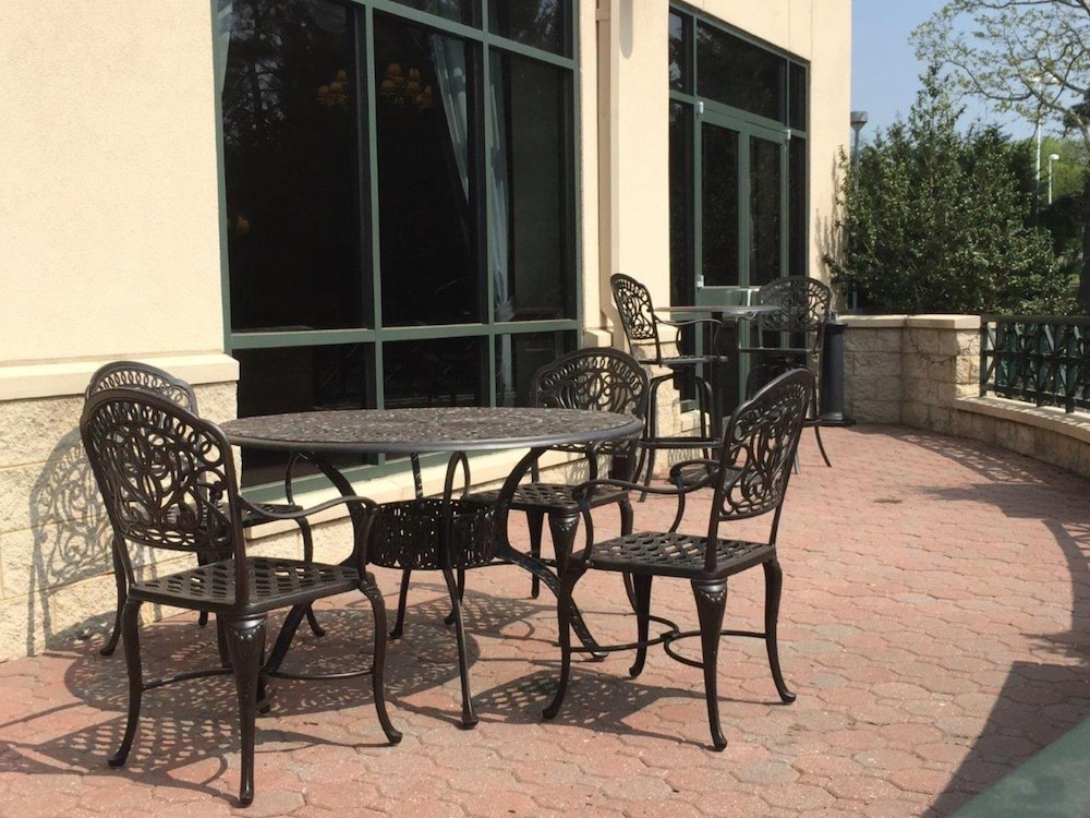 crowne plaza philadelphia king of prussia by ihg