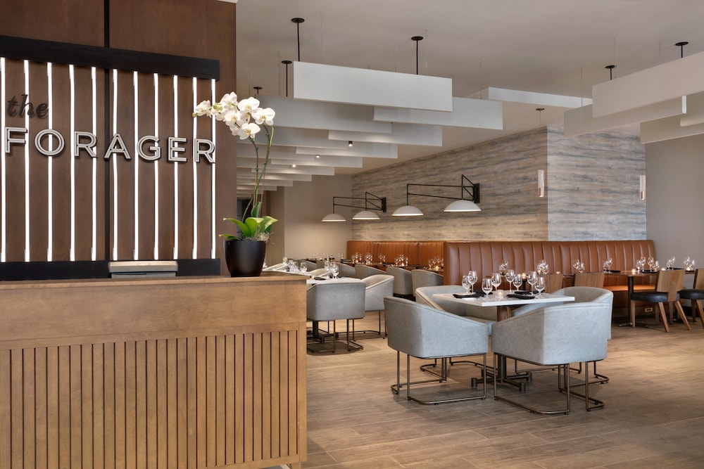 crowne plaza philadelphia king of prussia by ihg