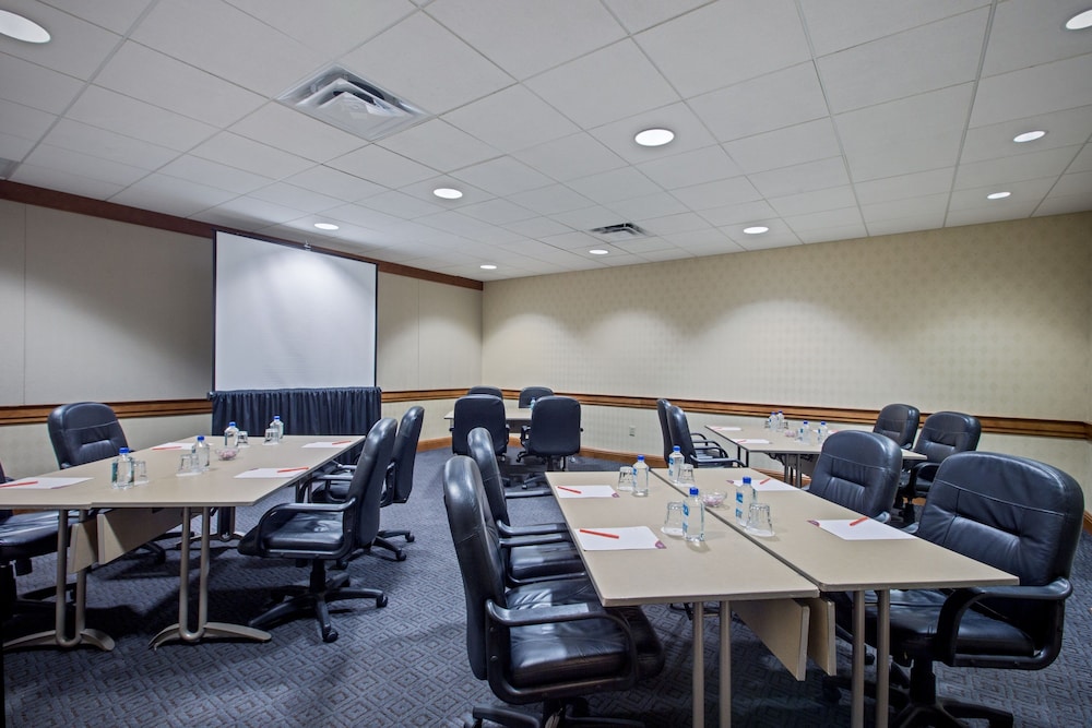 crowne plaza philadelphia king of prussia by ihg