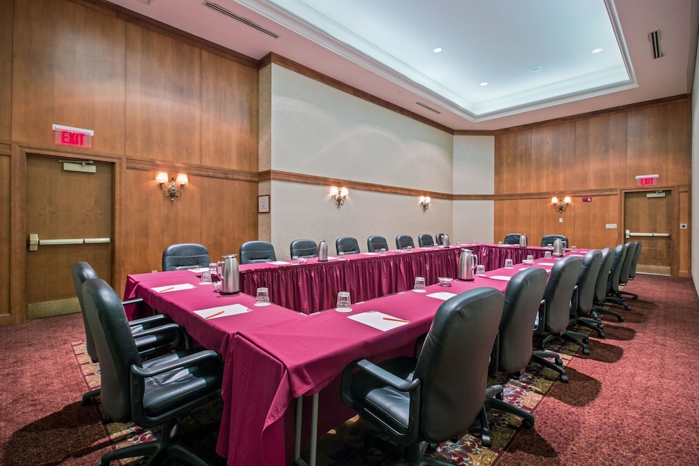 crowne plaza philadelphia king of prussia by ihg