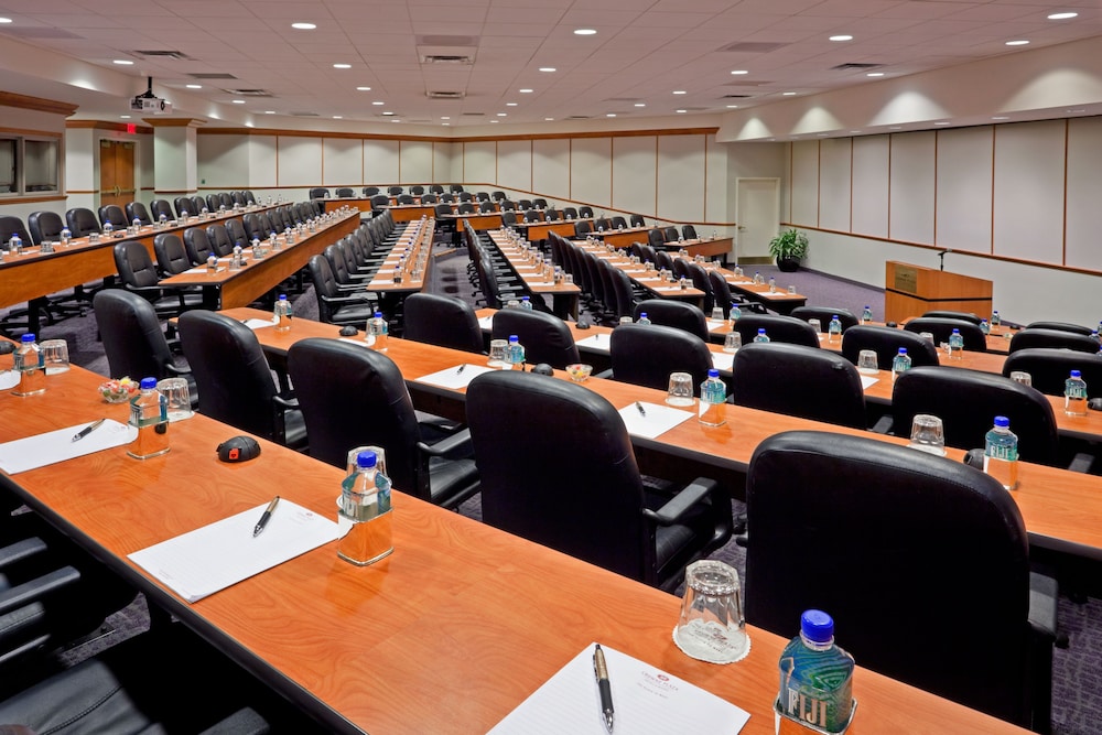 crowne plaza philadelphia king of prussia by ihg