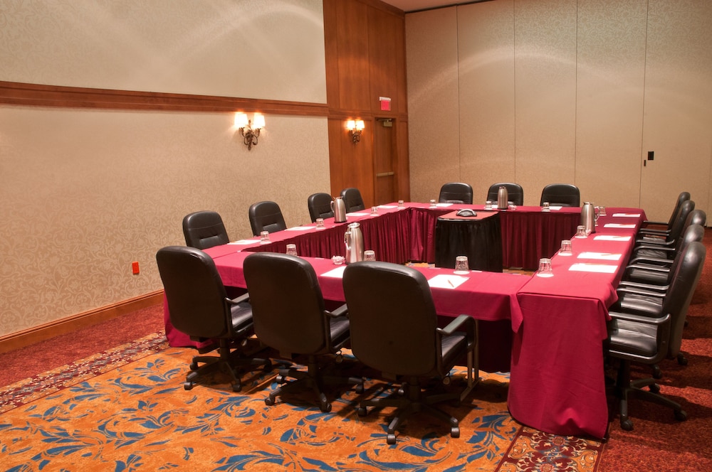 crowne plaza philadelphia king of prussia by ihg