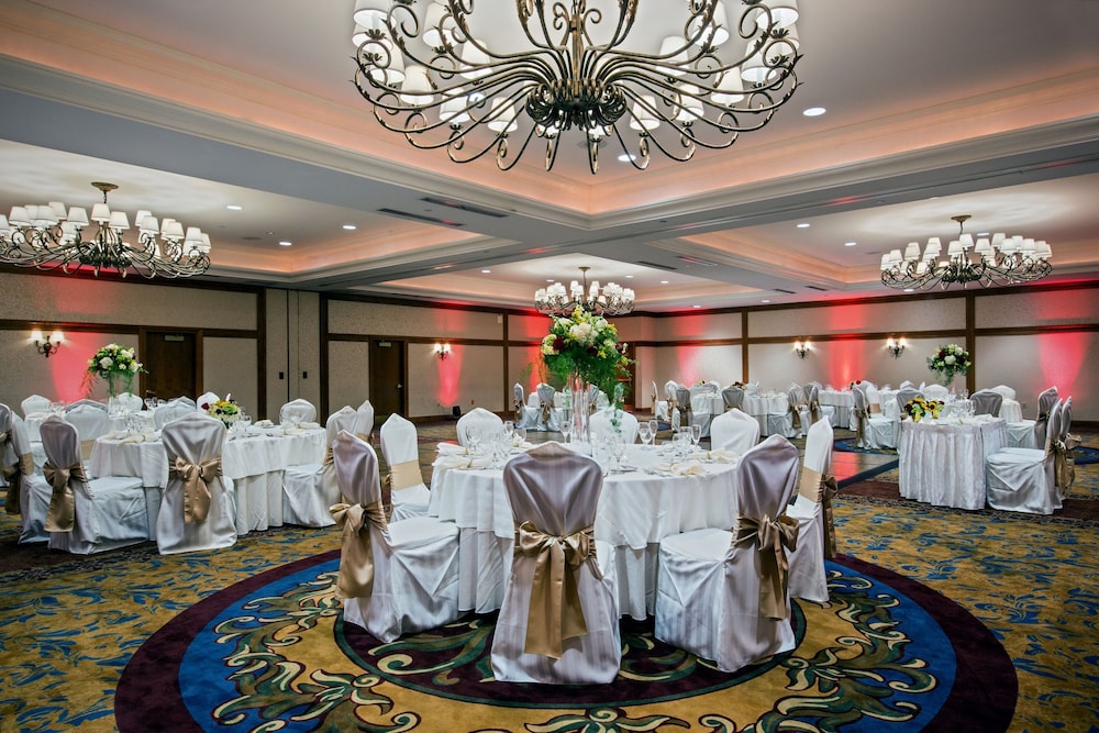 crowne plaza philadelphia king of prussia by ihg