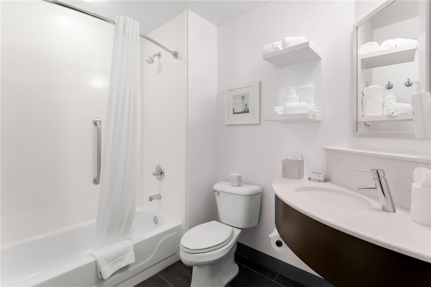 hampton inn and suites newtown