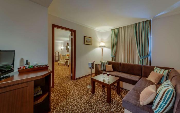 best western plus khan hotel