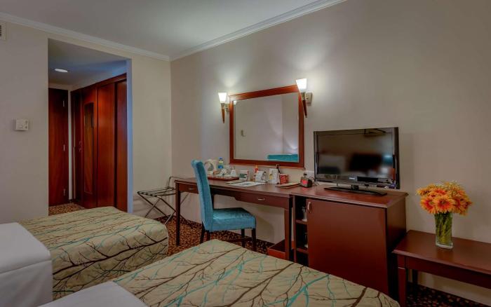 best western plus khan hotel