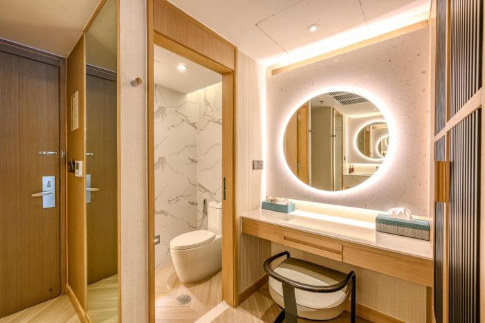 holiday inn resort phuket by ihg