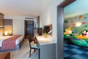holiday inn resort phuket by ihg