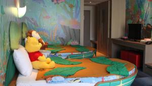 holiday inn resort phuket by ihg