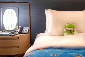 holiday inn resort phuket by ihg