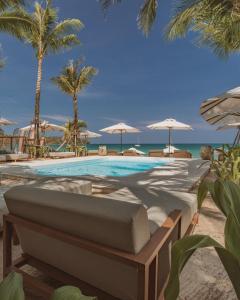 twinpalms surin beach phuket