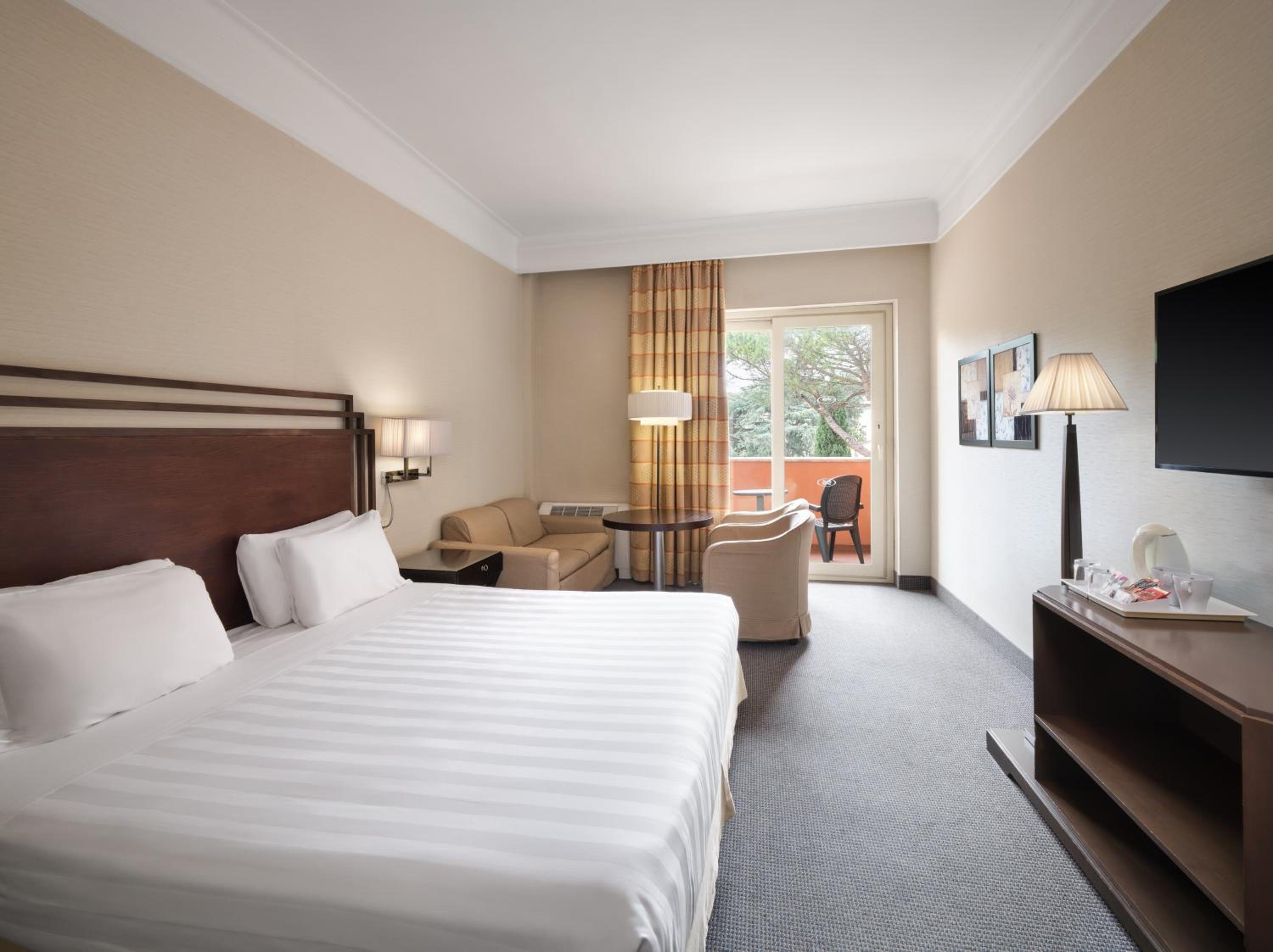 crowne plaza rome st peters hotel and spa by ihg