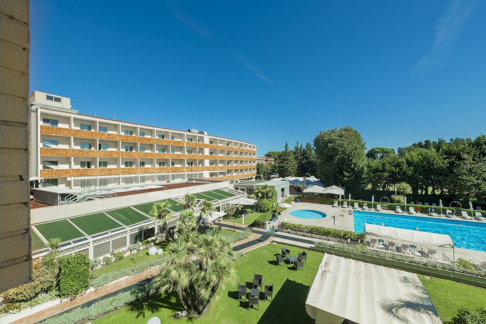 crowne plaza rome st peters hotel and spa by ihg