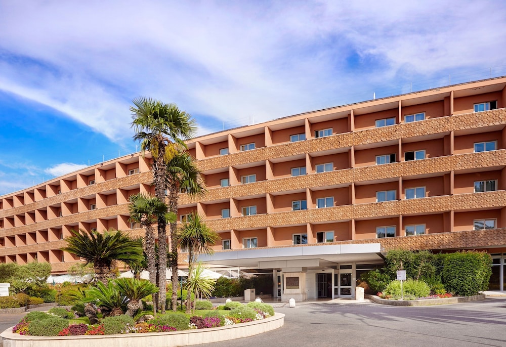 crowne plaza rome st peters hotel and spa by ihg