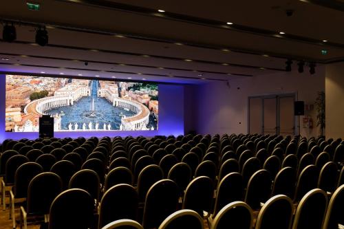 crowne plaza rome st peters hotel and spa by ihg